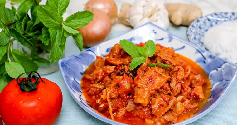 Simple Tomato Pork Stew