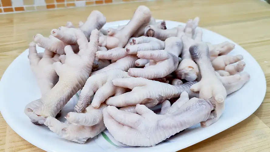 How to Clean Fresh Chicken Feet from the Market